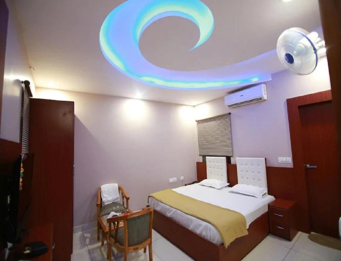 Hotel Kings, Rohtak Exterior foto